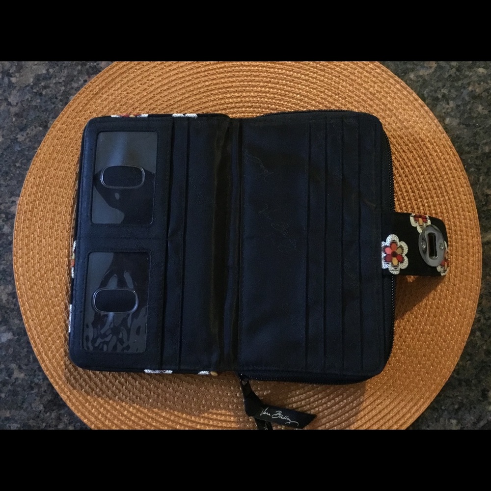 Vera Bradley black floral wallet - Picture 3 of 3